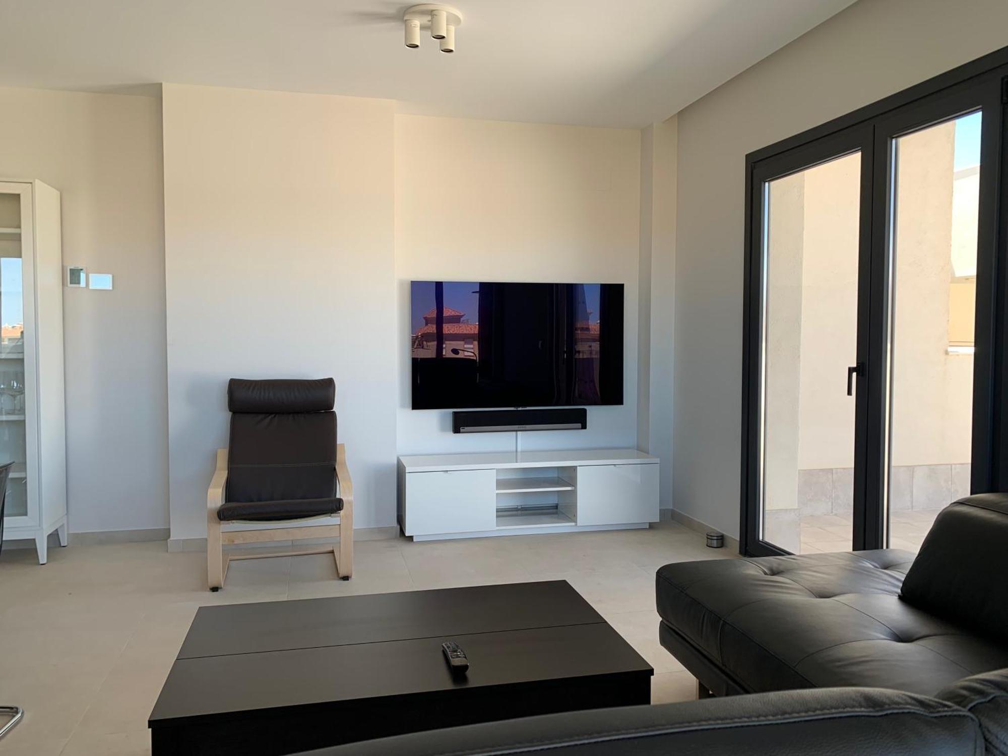 Penthouse With Wide Terrace Next To The Ocean Apartment *