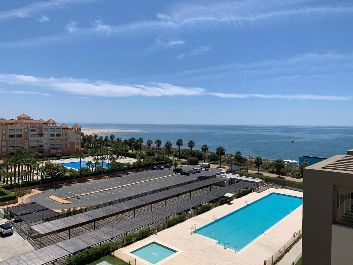 Apartment Penthouse With Wide Terrace Next To The Ocean Huelva
